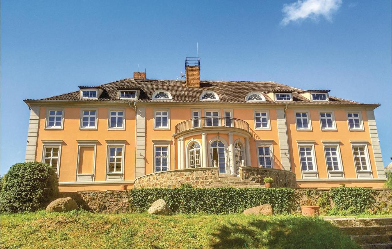 Herrenhaus Luebbenow Exteriér fotografie